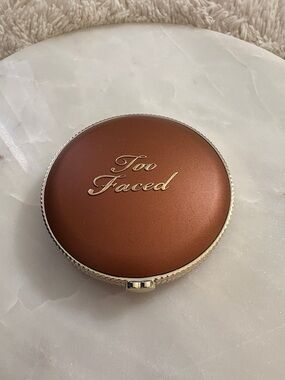 Too Faced MILK CHOCOLATE SOLEIL Bronzer
